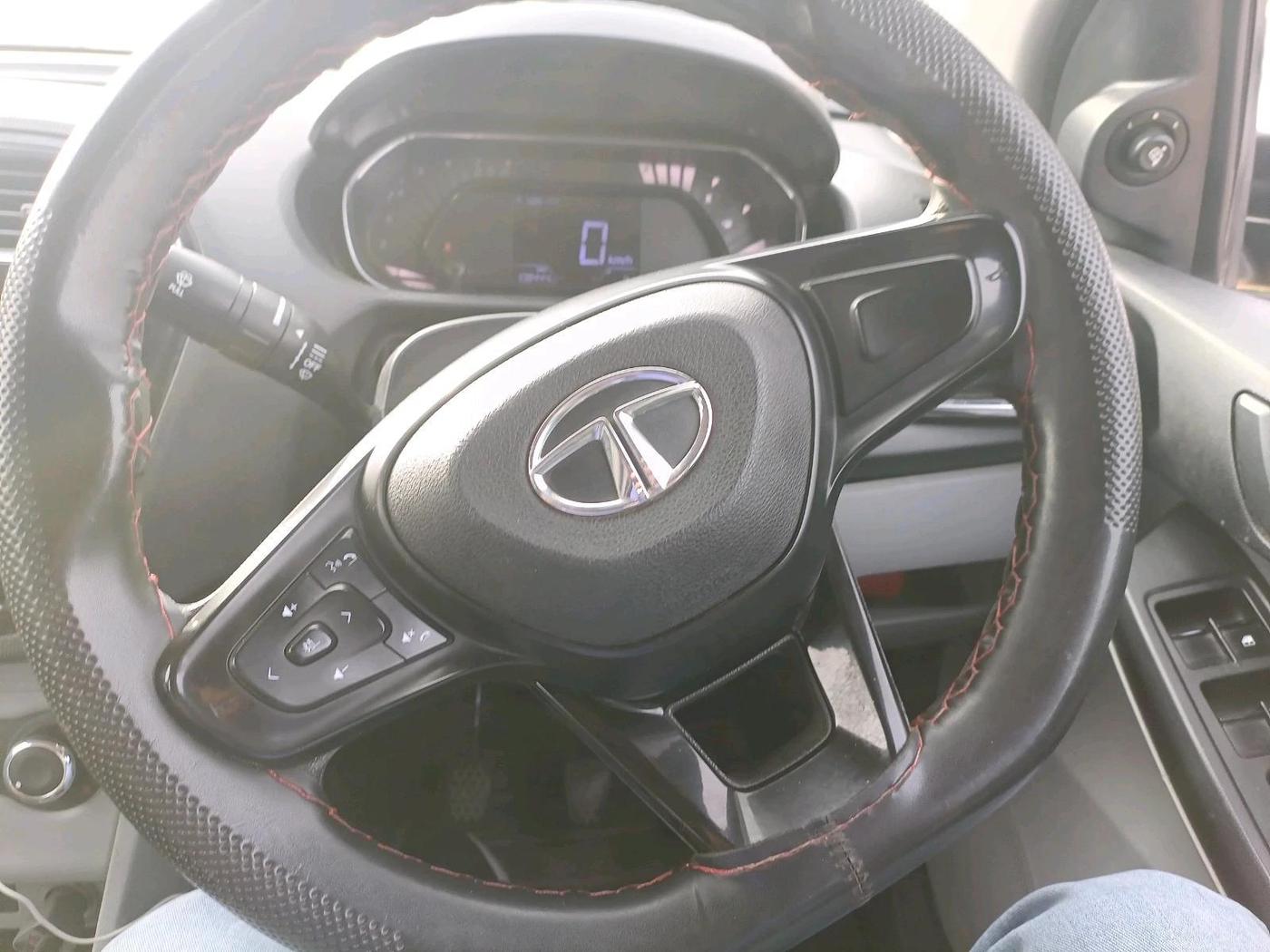 2022 Tata Tiago XT CNG, CNG, Manual, 1,08,444 km, interior