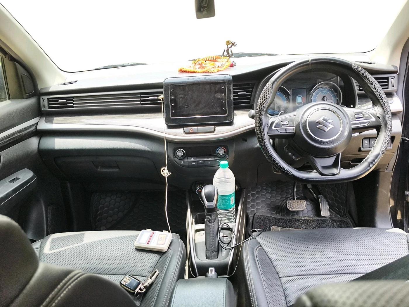 2025 Maruti XL6 ALPHA PLUS AT, Petrol, Automatic, 13,717 km, interior