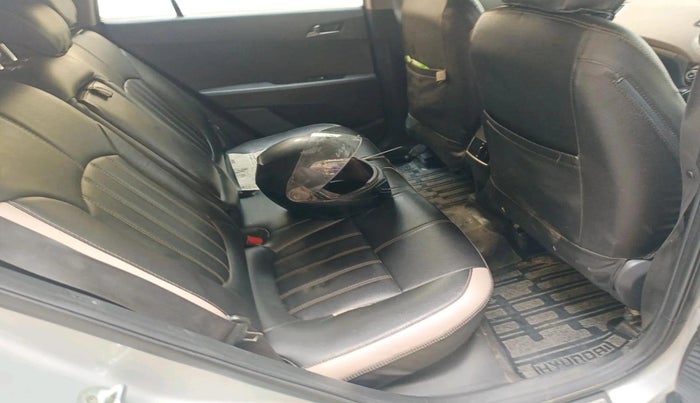 2016 Hyundai Creta SX PLUS AT 1.6 PETROL, Petrol, Automatic, 1,31,764 km, interior