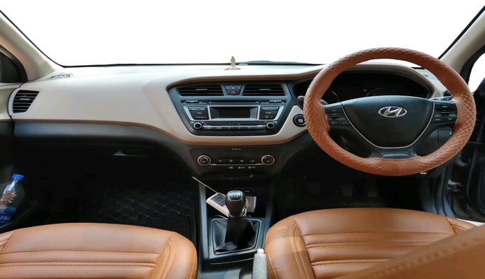 2015 Hyundai Elite i20 SPORTZ 1.2 (O), Petrol, Manual, 79,567 km, interior