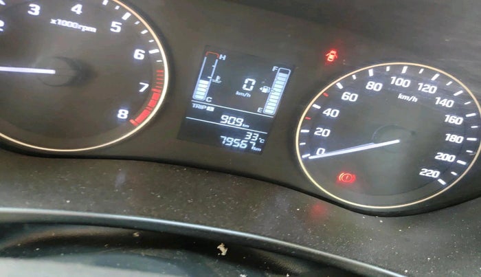 2015 Hyundai Elite i20 SPORTZ 1.2 (O), Petrol, Manual, 79,567 km, interior