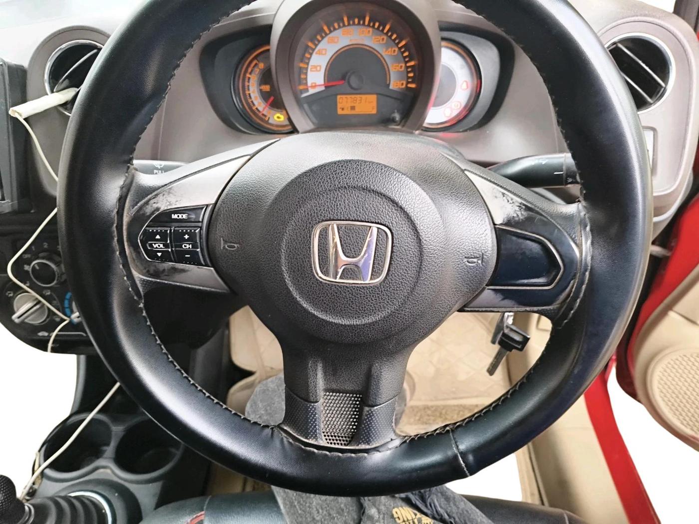 2014 Honda Brio S MT, Petrol, Manual, 77,832 km, interior