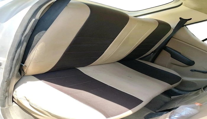 2012 Hyundai i10 ERA 1.1, Petrol, Manual, 83,212 km, interior