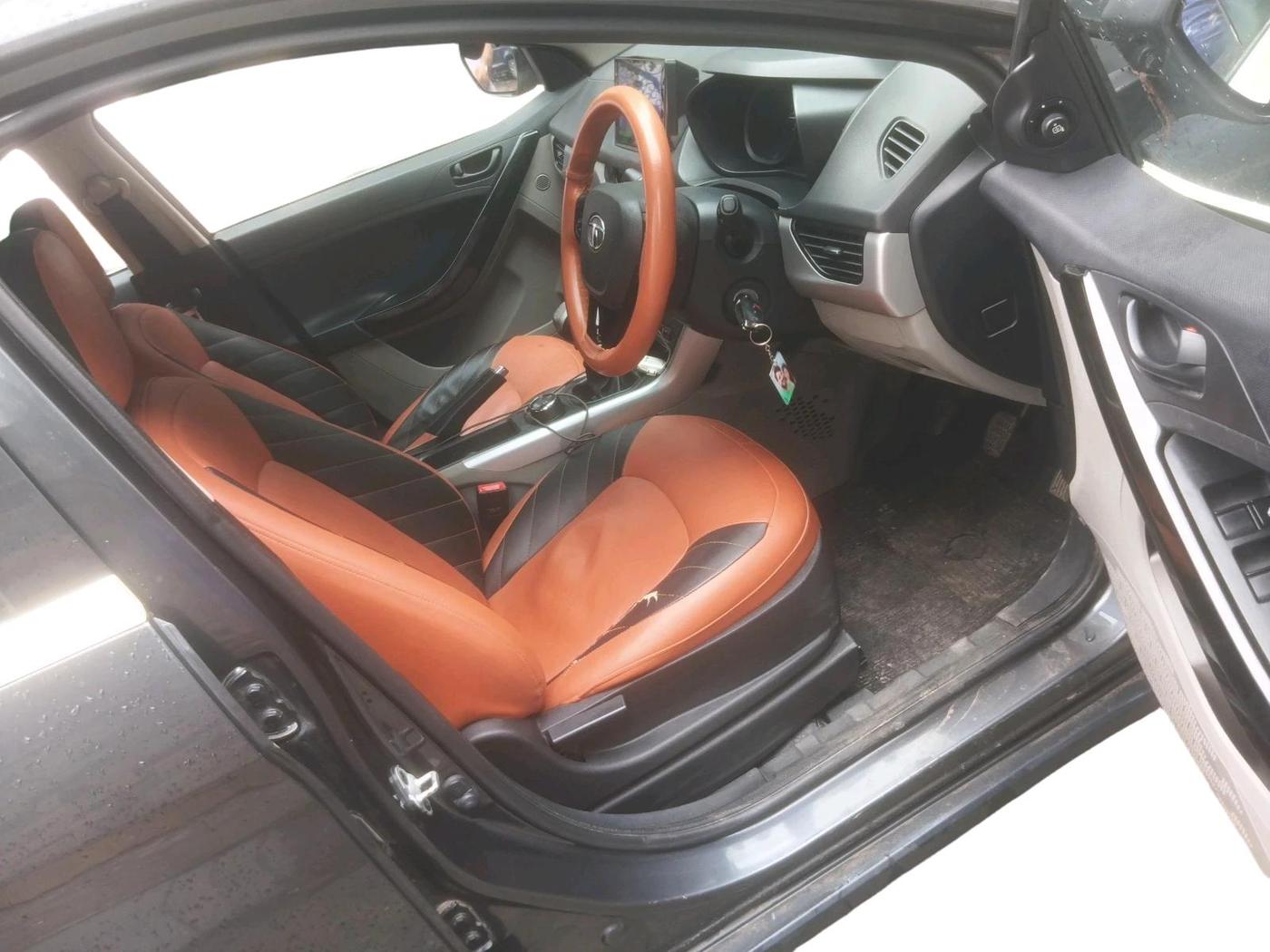 2019 Tata NEXON XM PETROL, Petrol, Manual, 1,02,092 km, interior