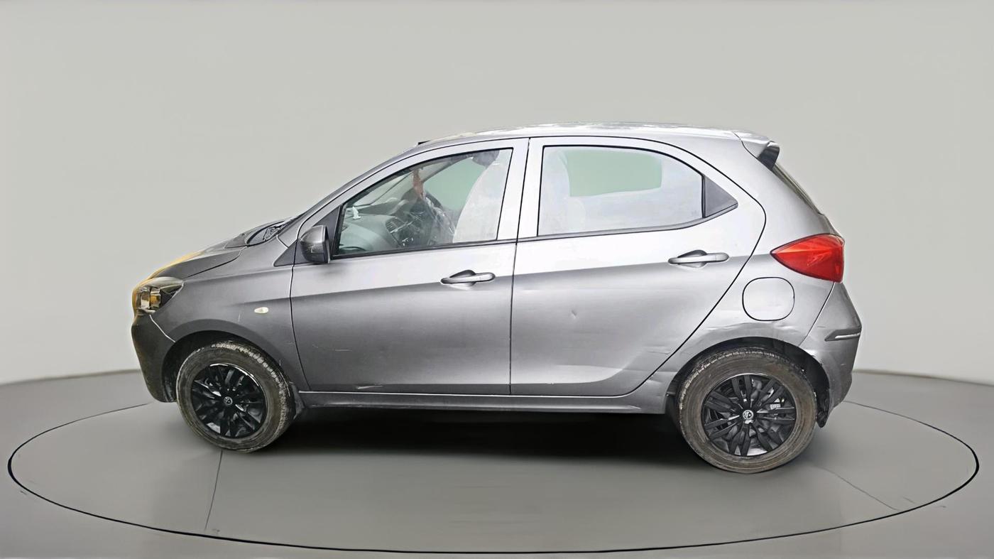 2019 Tata Tiago XZ PETROL, Petrol, Manual, 54,255 km, exterior
