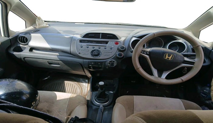 2011 Honda Jazz 1.2L I-VTEC BASE, CNG, Manual, 1,37,791 km, interior