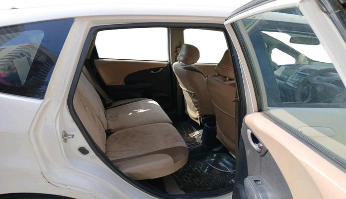 2011 Honda Jazz 1.2L I-VTEC BASE, CNG, Manual, 1,37,791 km, interior