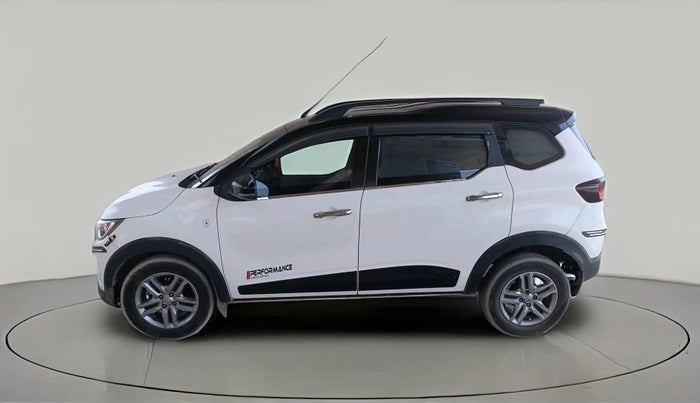 2022 Renault TRIBER RXZ DUAL TONE, Petrol, Manual, 1,07,738 km, exterior