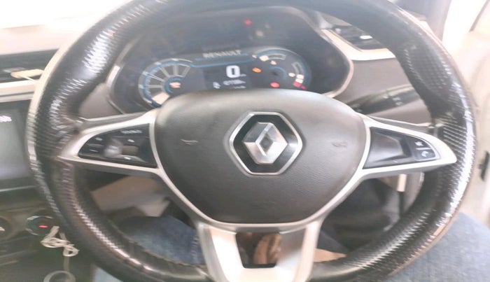 2022 Renault TRIBER RXZ DUAL TONE, Petrol, Manual, 1,07,738 km, interior