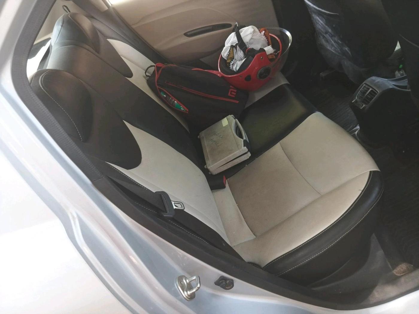 2022 Hyundai NEW SANTRO SPORTZ EXECUTIVE MT CNG, CNG, Manual, 50,973 km, interior