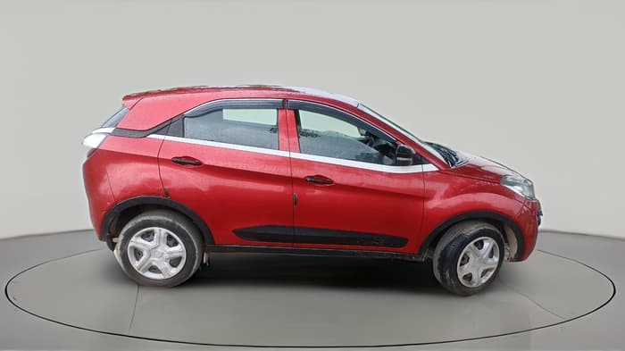 2018 Tata NEXON XM PETROL, Petrol, Manual, 72,429 km, exterior