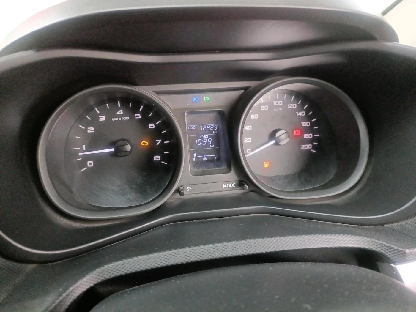 2018 Tata NEXON XM PETROL, Petrol, Manual, 72,429 km, interior