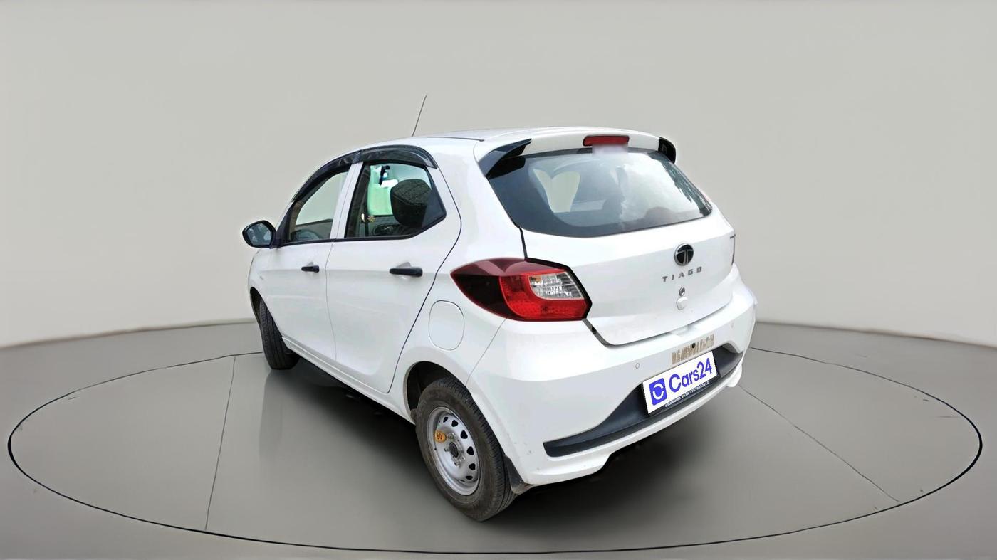 2025 Tata Tiago XE CNG, CNG, Manual, 19,510 km, exterior
