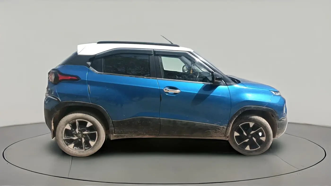 2021 Tata PUNCH CREATIVE  1.2 RTN DUAL TONE, Petrol, Manual, 39,701 km, exterior