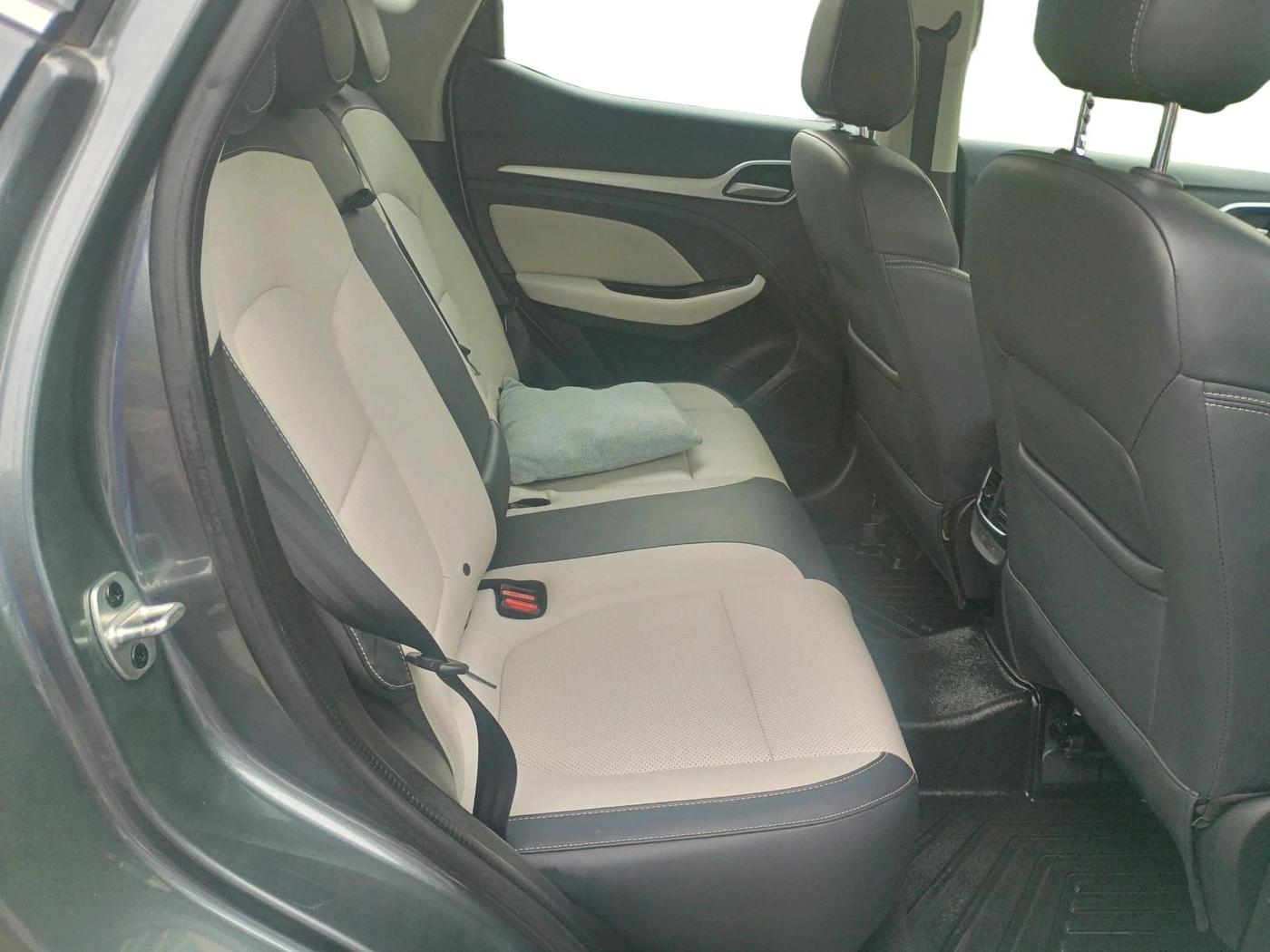 2024 MG ASTOR Savvy Pro CVT, Petrol, Automatic, 29,309 km, interior