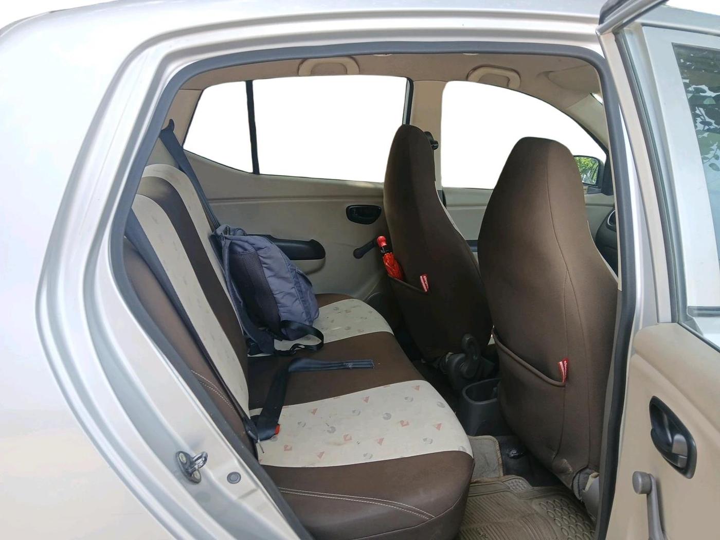 2012 Hyundai i10 ERA 1.1, Petrol, Manual, 63,134 km, interior