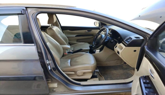 2017 Maruti Ciaz ALPHA 1.4 PETROL, Petrol, Manual, 80,736 km, interior