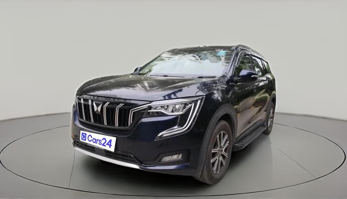 2023 Mahindra XUV700 AX 7 P AT 7 STR, Petrol, Automatic, 33,279 km, exterior