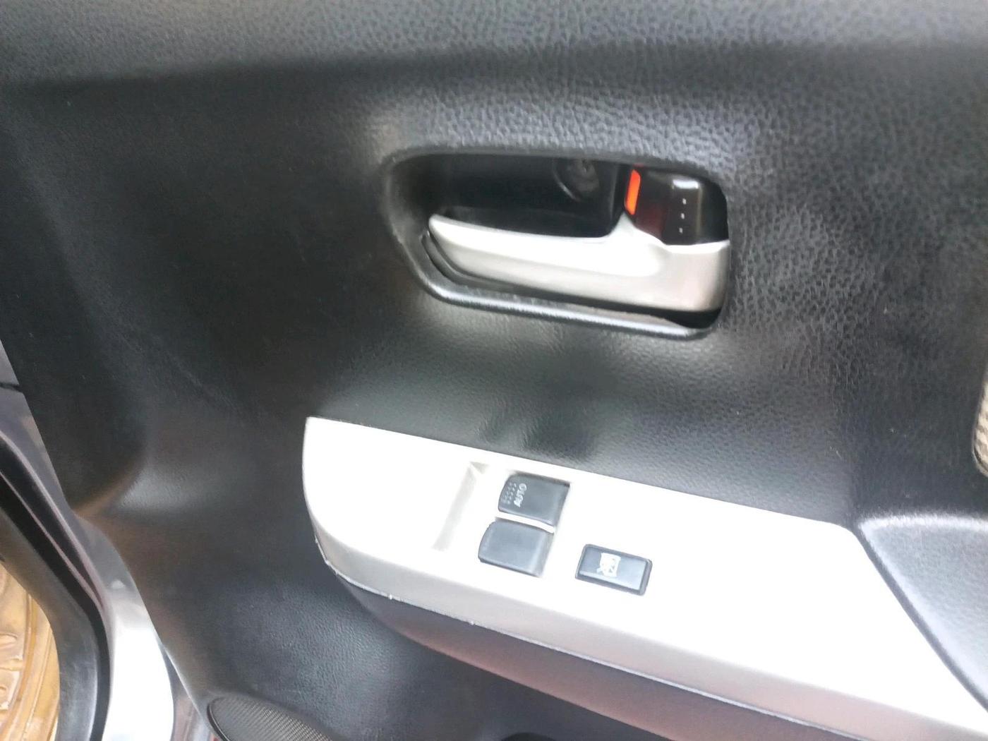 2017 Maruti Wagon R 1.0 LXI, CNG, Manual, 70,960 km, interior