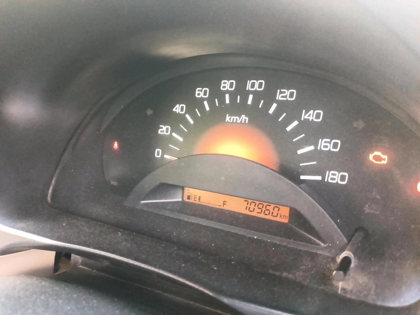 2017 Maruti Wagon R 1.0 LXI, CNG, Manual, 70,960 km, interior