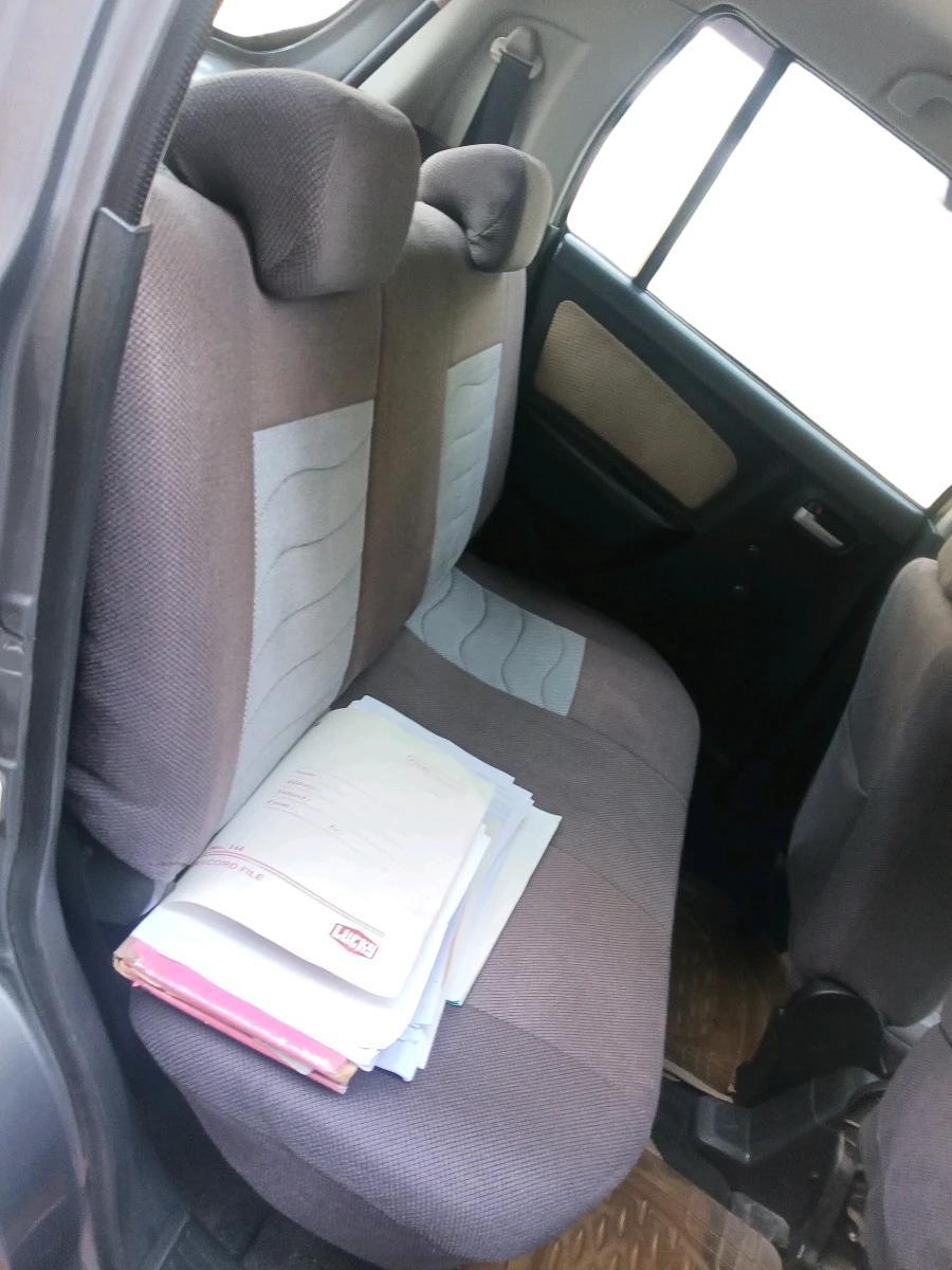 2017 Maruti Wagon R 1.0 LXI, CNG, Manual, 70,960 km, interior