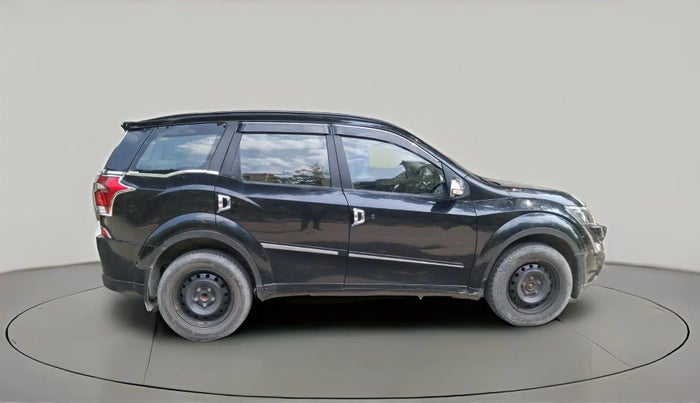 2018 Mahindra XUV500 W7, Diesel, Manual, 50,628 km, exterior