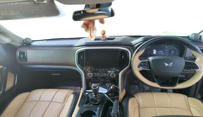 2024 Mahindra SCORPIO-N Z2 DIESEL MT 7 STR, Diesel, Manual, 38,250 km, interior