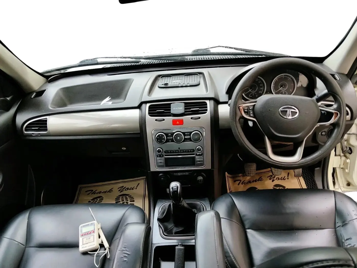 2017 Tata Safari Storme 2.2 EX 4X2, Diesel, Manual, 1,17,817 km, interior