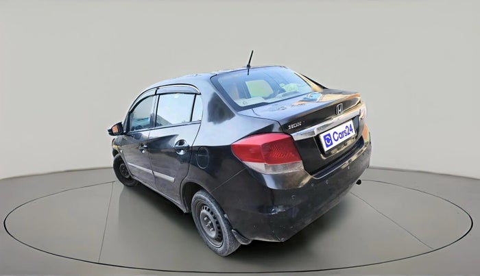 2015 Honda Amaze 1.2L I-VTEC S, CNG, Manual, 1,07,980 km, exterior