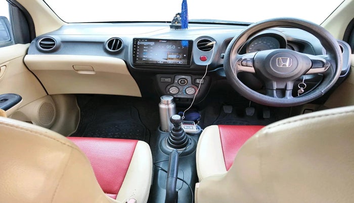 2015 Honda Amaze 1.2L I-VTEC S, CNG, Manual, 1,07,980 km, interior