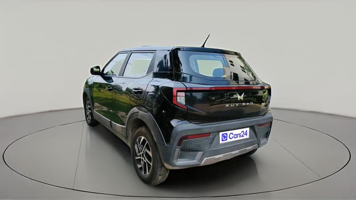 2026 Mahindra XUV 3XO MX3 Pro 1.2 L TCMPFi, Petrol, Manual, 14,229 km, exterior