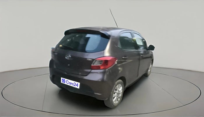 2017 Tata Tiago XZA PETROL, Petrol, Automatic, 1,17,195 km, exterior