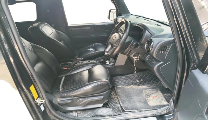 2022 Mahindra Thar LX PETROL HT 4WD AT, Petrol, Automatic, 1,07,466 km, interior