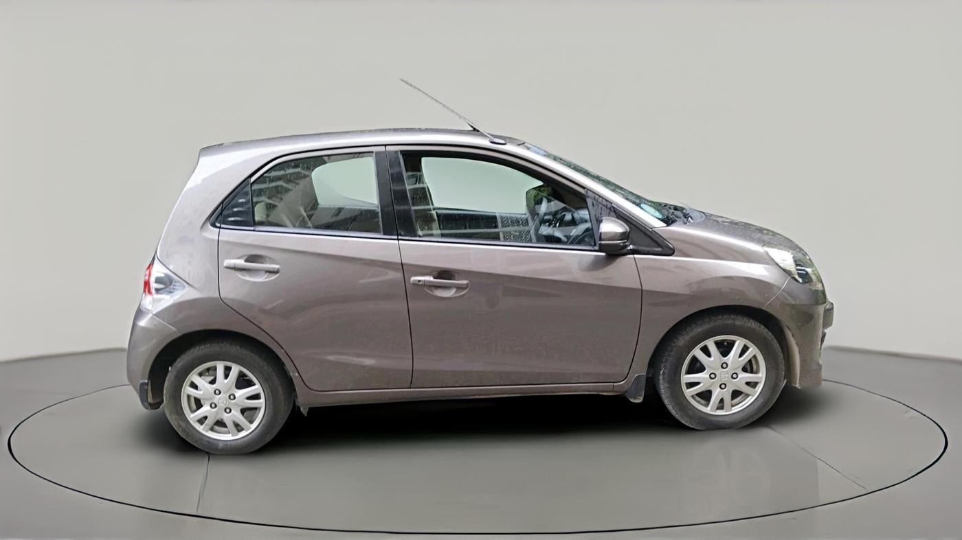 2014 Honda Brio VX AT, Petrol, Automatic, 75,048 km, exterior