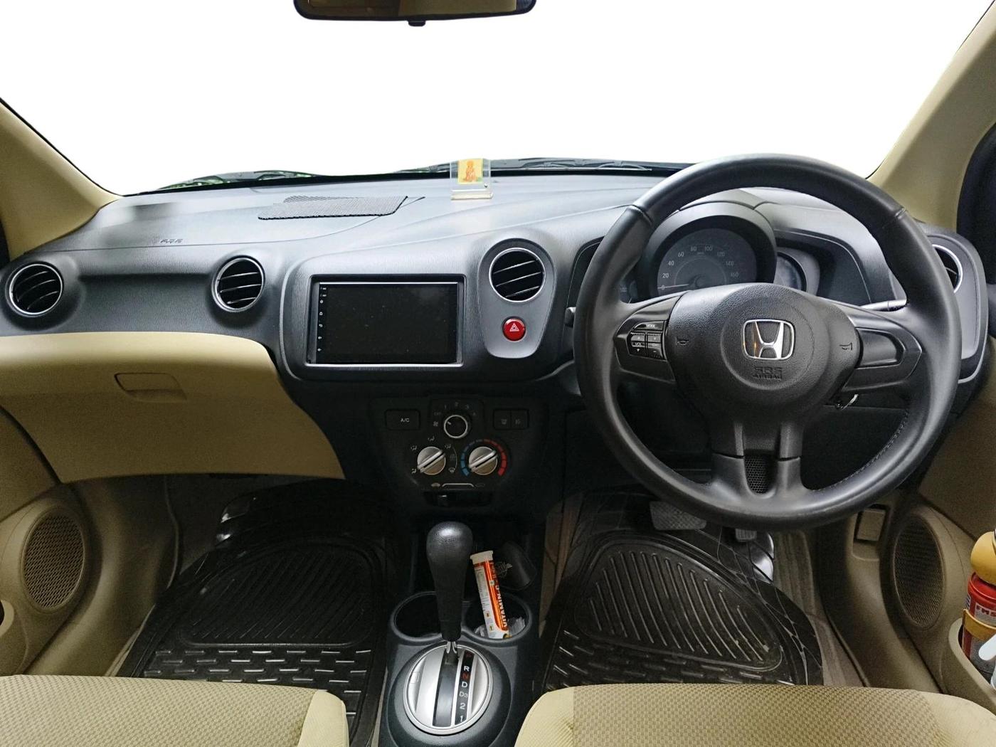 2014 Honda Brio VX AT, Petrol, Automatic, 75,048 km, interior