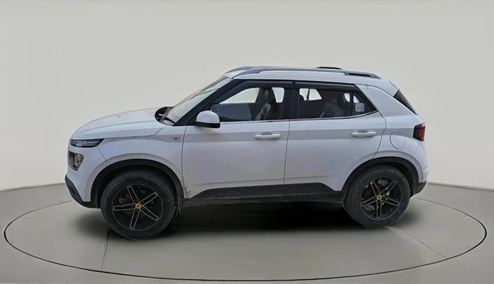 2020 Hyundai VENUE S 1.2, Petrol, Manual, 24,000 km, exterior