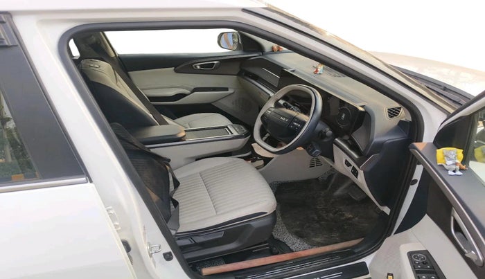 2025 KIA Carens Clavis EV HTX ER, Electric, Automatic, 40,935 km, interior