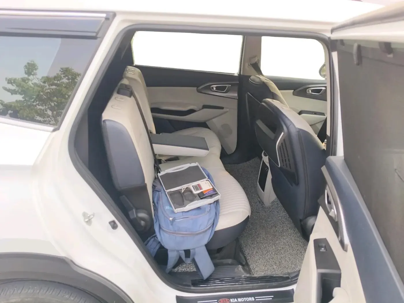 2025 KIA Carens Clavis EV HTX ER, Electric, Automatic, 40,935 km, interior