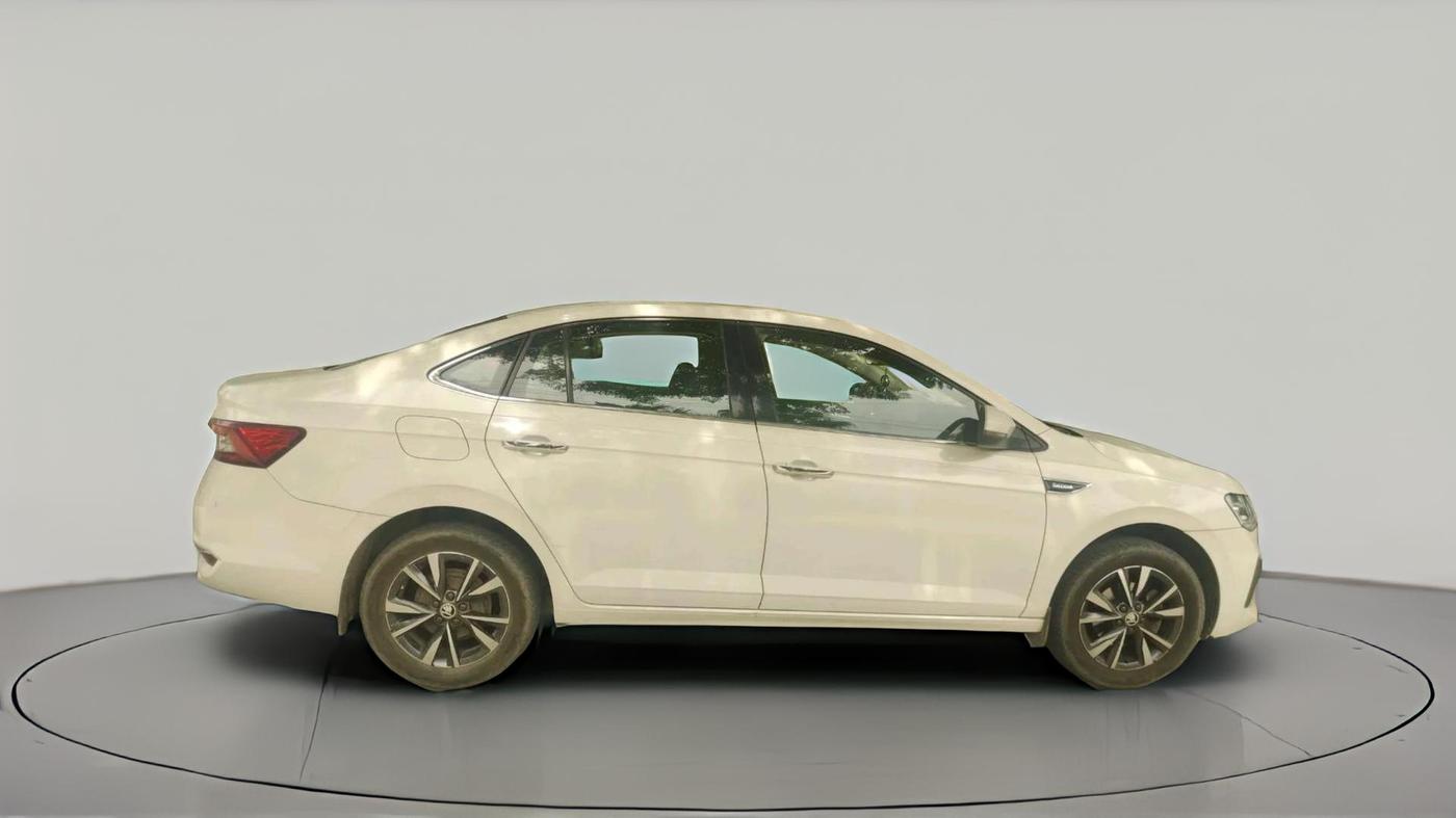 2022 Skoda SLAVIA STYLE 1.0L TSI AT, Petrol, Automatic, 48,614 km, exterior