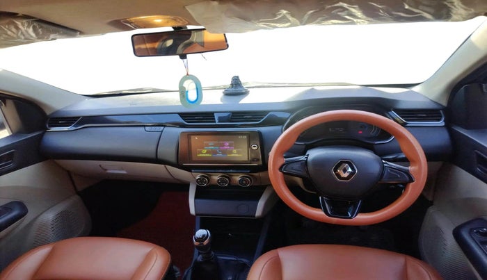 2020 Renault TRIBER RXT, Petrol, Manual, 54,019 km, interior