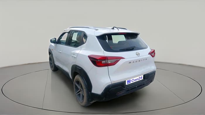 2021 Nissan MAGNITE XE, CNG, Manual, 65,200 km, exterior
