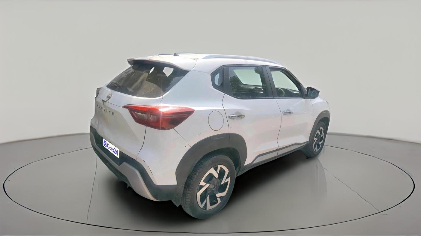 2020 Nissan MAGNITE XV MT, Petrol, Manual, 1,22,543 km, exterior