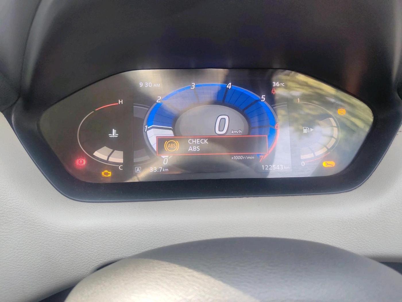 2020 Nissan MAGNITE XV MT, Petrol, Manual, 1,22,543 km, interior