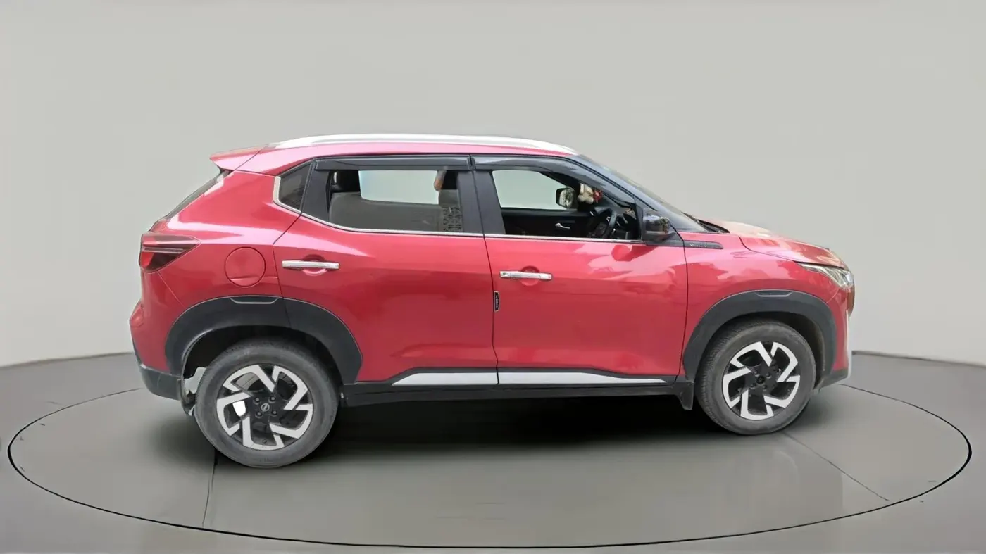 2022 Nissan MAGNITE XV PREMIUM TURBO CVT, Petrol, Automatic, 42,924 km, exterior