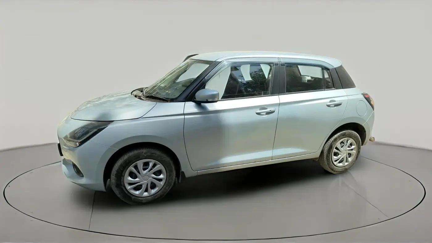 2024 Maruti Swift VXi (O) AMT, Petrol, Automatic, 8,887 km, exterior