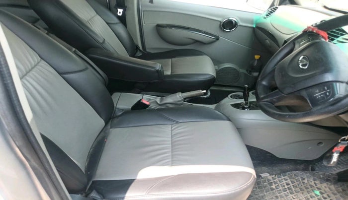 2016 Mahindra NUVOSPORT N8 AMT, Diesel, Automatic, 39,776 km, interior
