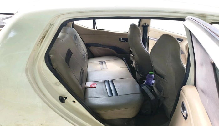 2011 Hyundai i10 MAGNA 1.2, Petrol, Manual, 73,023 km, interior