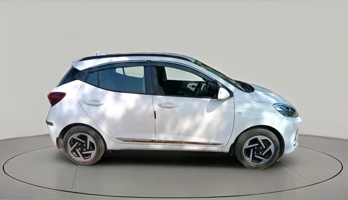 2024 Hyundai GRAND I10 NIOS SPORTZ AMT 1.2 KAPPA VTVT, Petrol, Automatic, 19,412 km, exterior