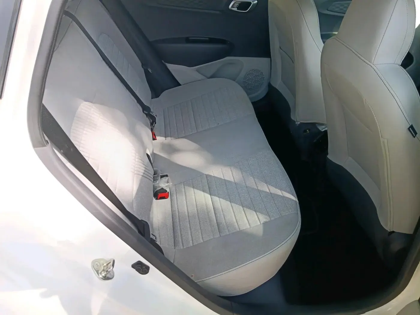 2024 Hyundai GRAND I10 NIOS SPORTZ AMT 1.2 KAPPA VTVT, Petrol, Automatic, 19,412 km, interior