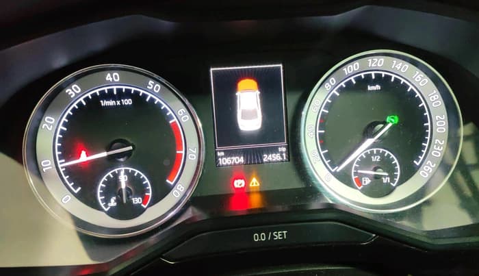 2017 Skoda Superb L&K 1.8 TSI AT, Petrol, Automatic, 1,06,704 km, interior